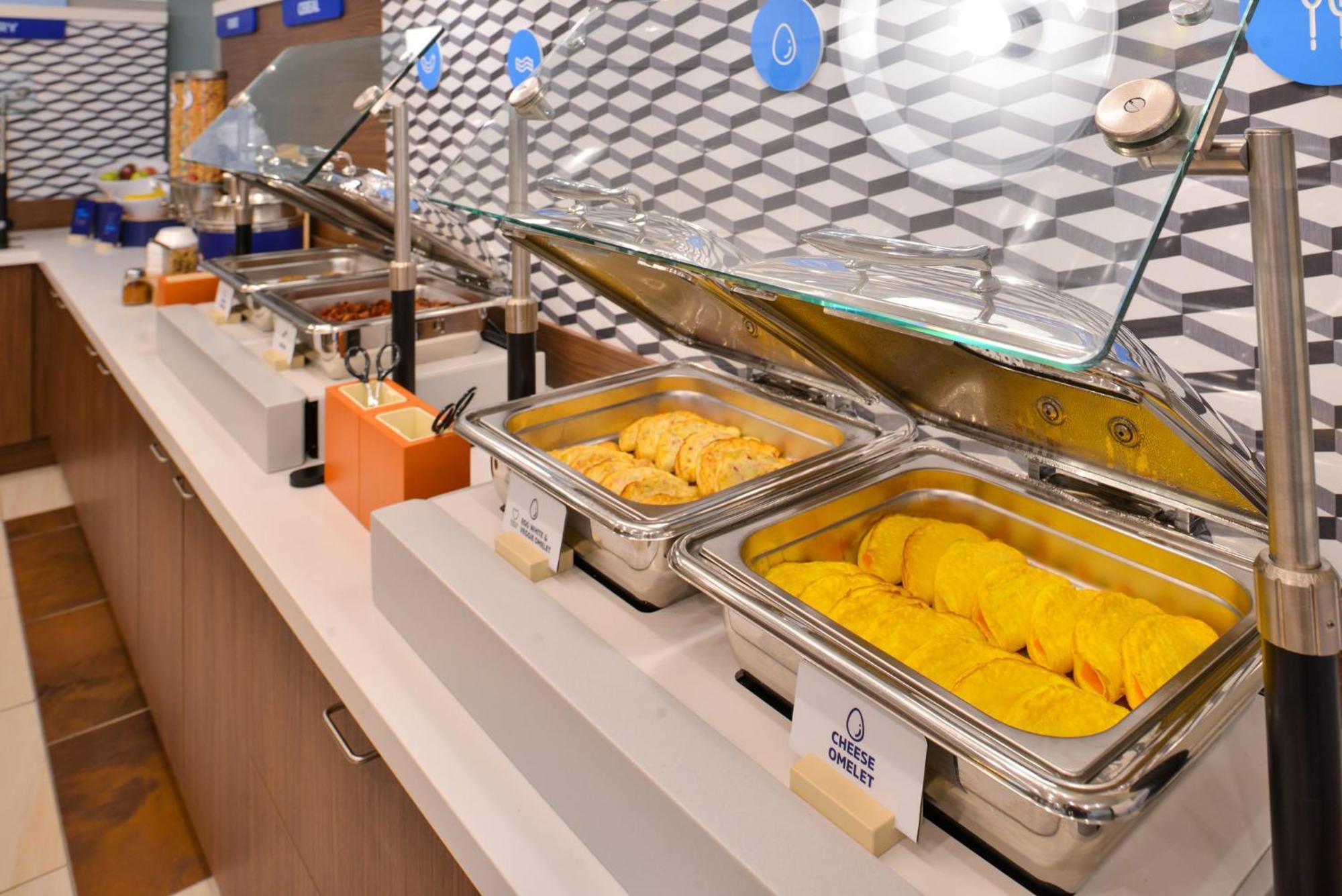 Holiday Inn Express & Suites Victoria-Colwood By Ihg Langford Eksteriør bilde