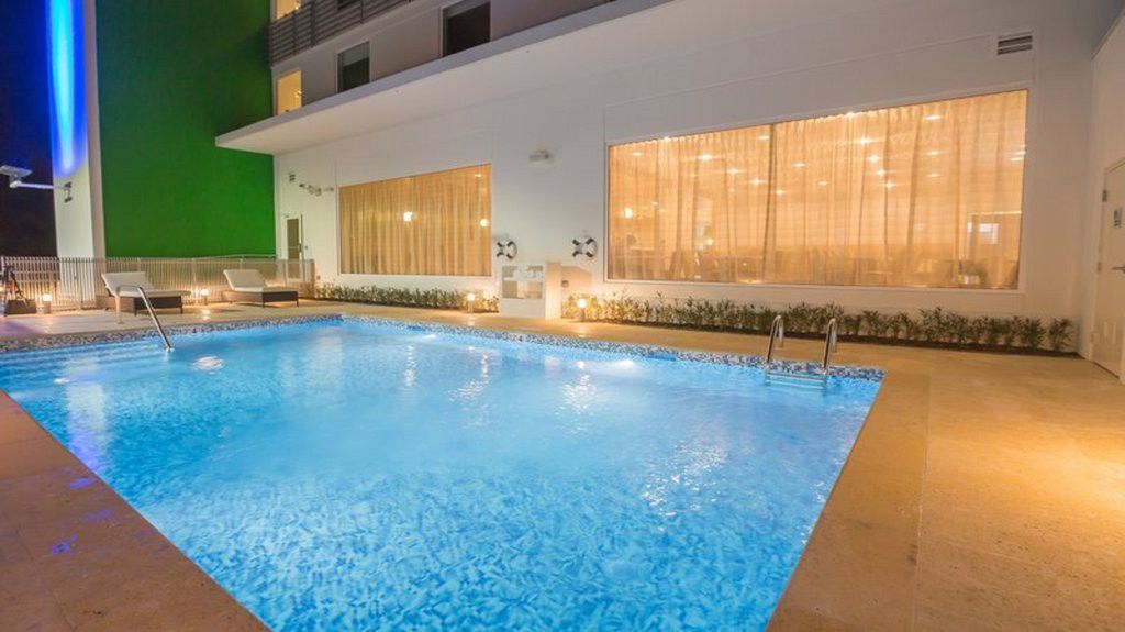 Holiday Inn Express & Suites Victoria-Colwood By Ihg Langford Eksteriør bilde